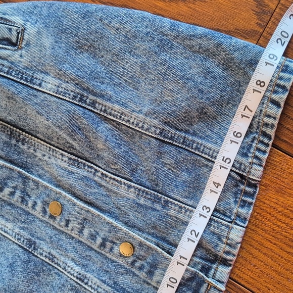 True Religion - NWT Vintage Denim Dress with Red Hoodie - Picture 15 of 15